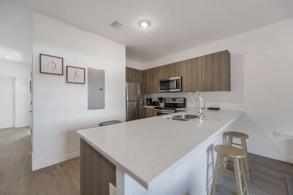 Feriehus Wonderful Townhouse With 3 Bedrooms *