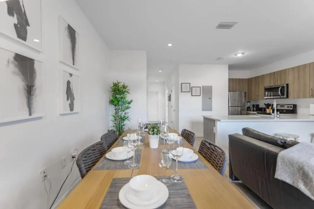 Holiday home Wonderful Townhouse With 3 Bedrooms Miami