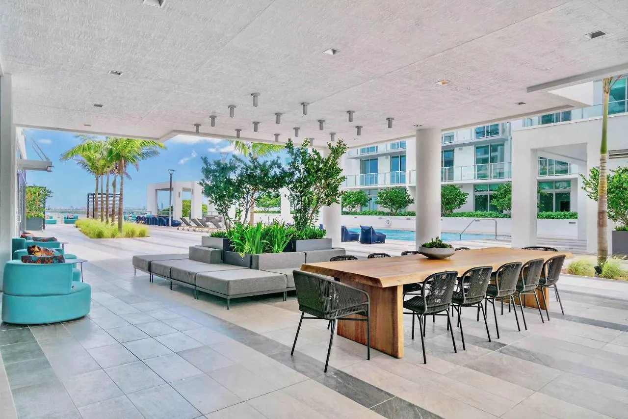 Nomada Destination Residences - Quadro Apartment