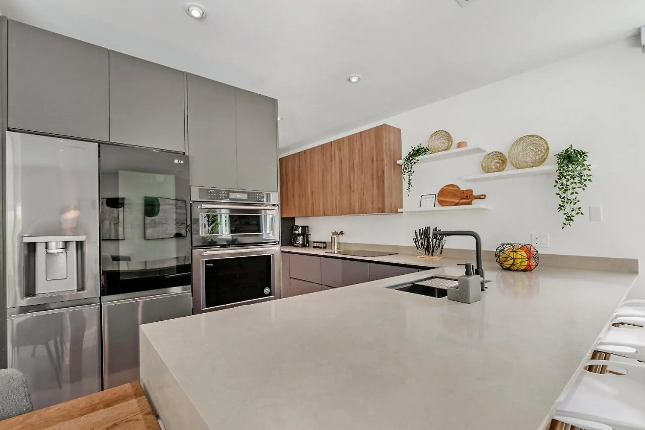 Glamour - 5br, Heated Pool, Game Haven L23 Holiday home