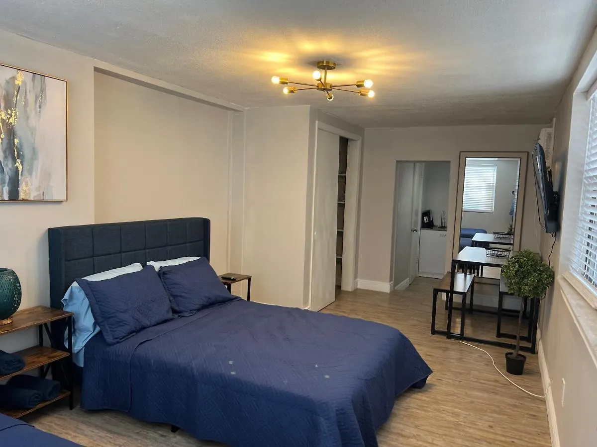 Guest house Coral Gable Studio W/free Parking & Wifi Miami