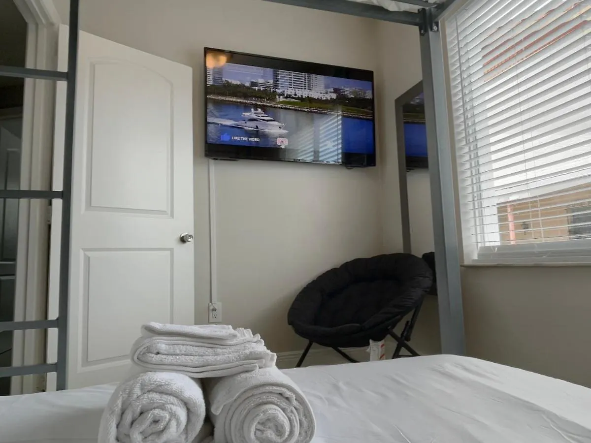 Marlins Park Suites - 2 - Gallo Apartment Miami