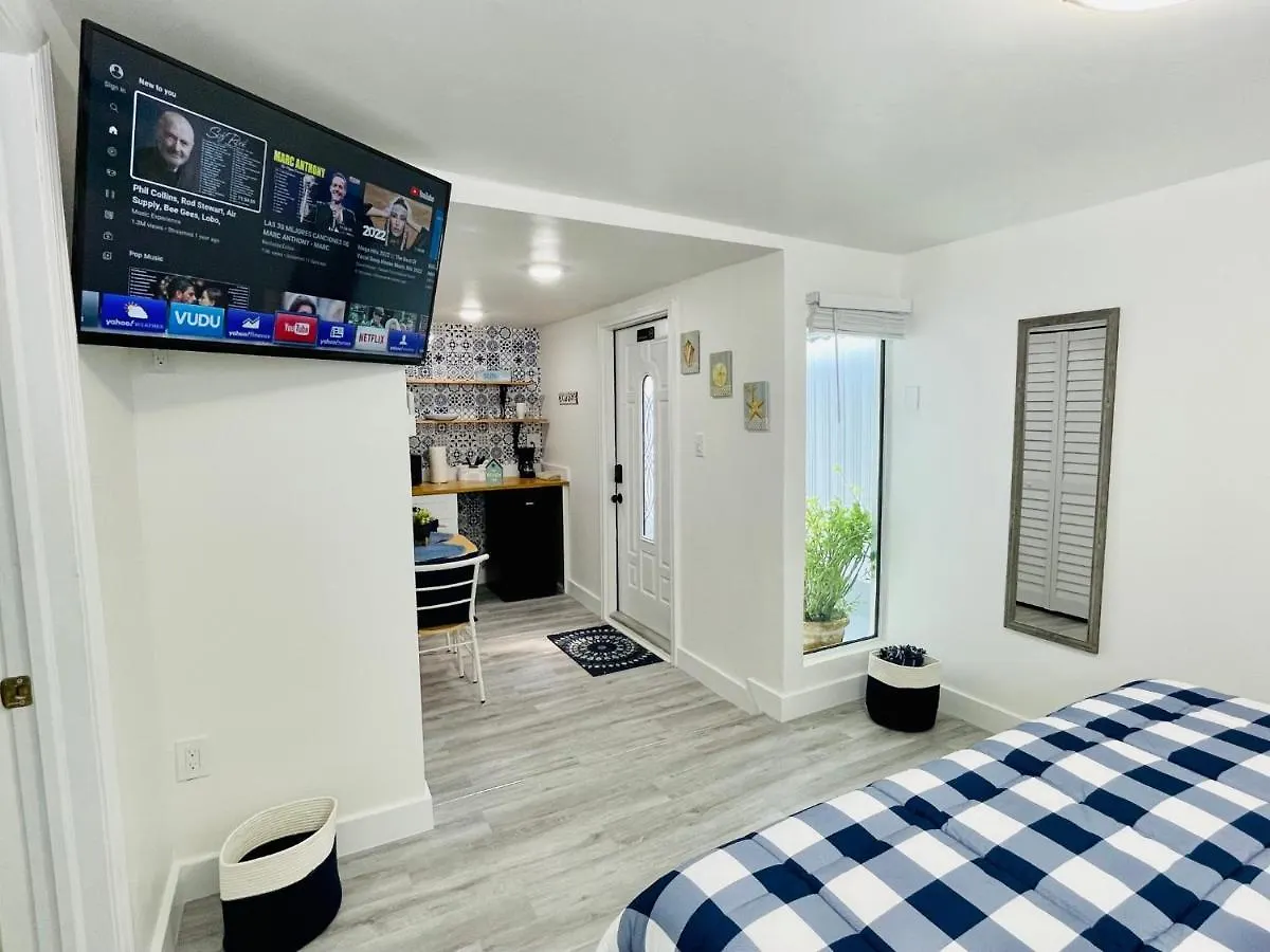 Apartment Our Lovely Nest, Free Parking & Wi-fi Miami