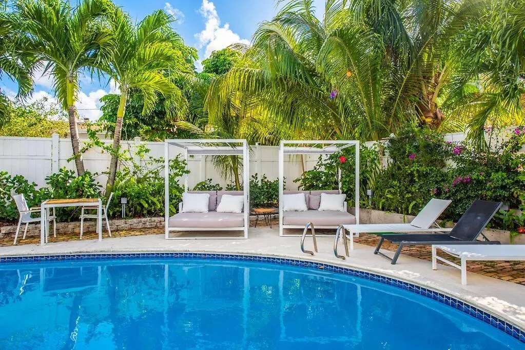 Villa Azur * Miami