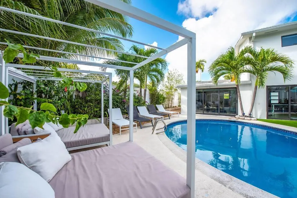 Villa Azur * Miami