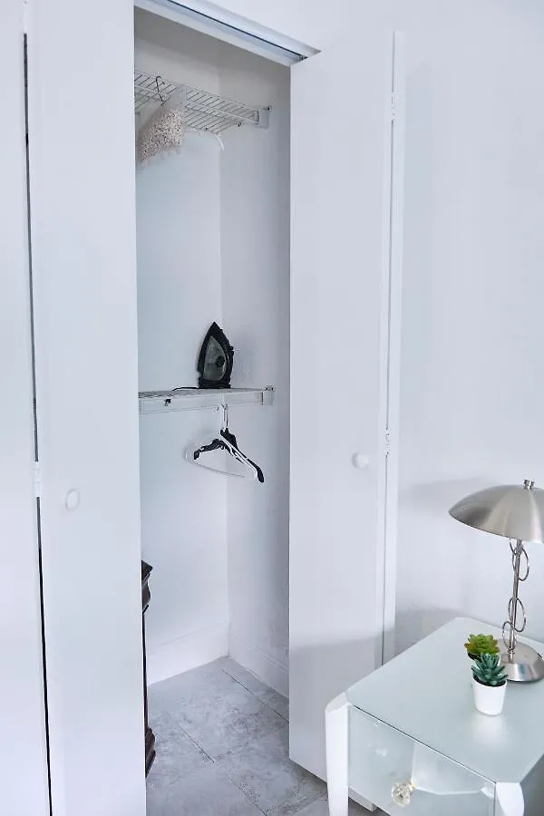 Apartment The Marlin Rooster Miami