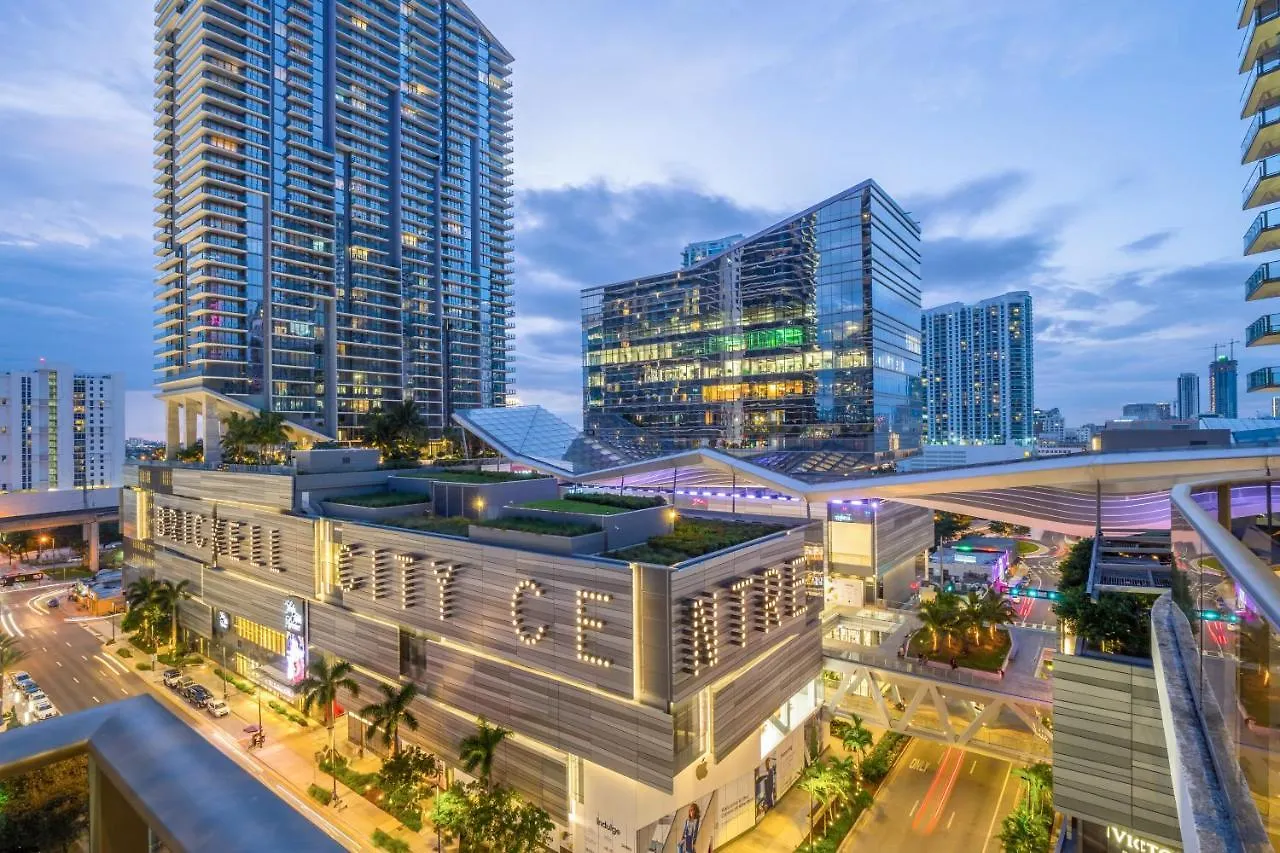 At Sls Lux Brickell Managed By Ce 4* Miami