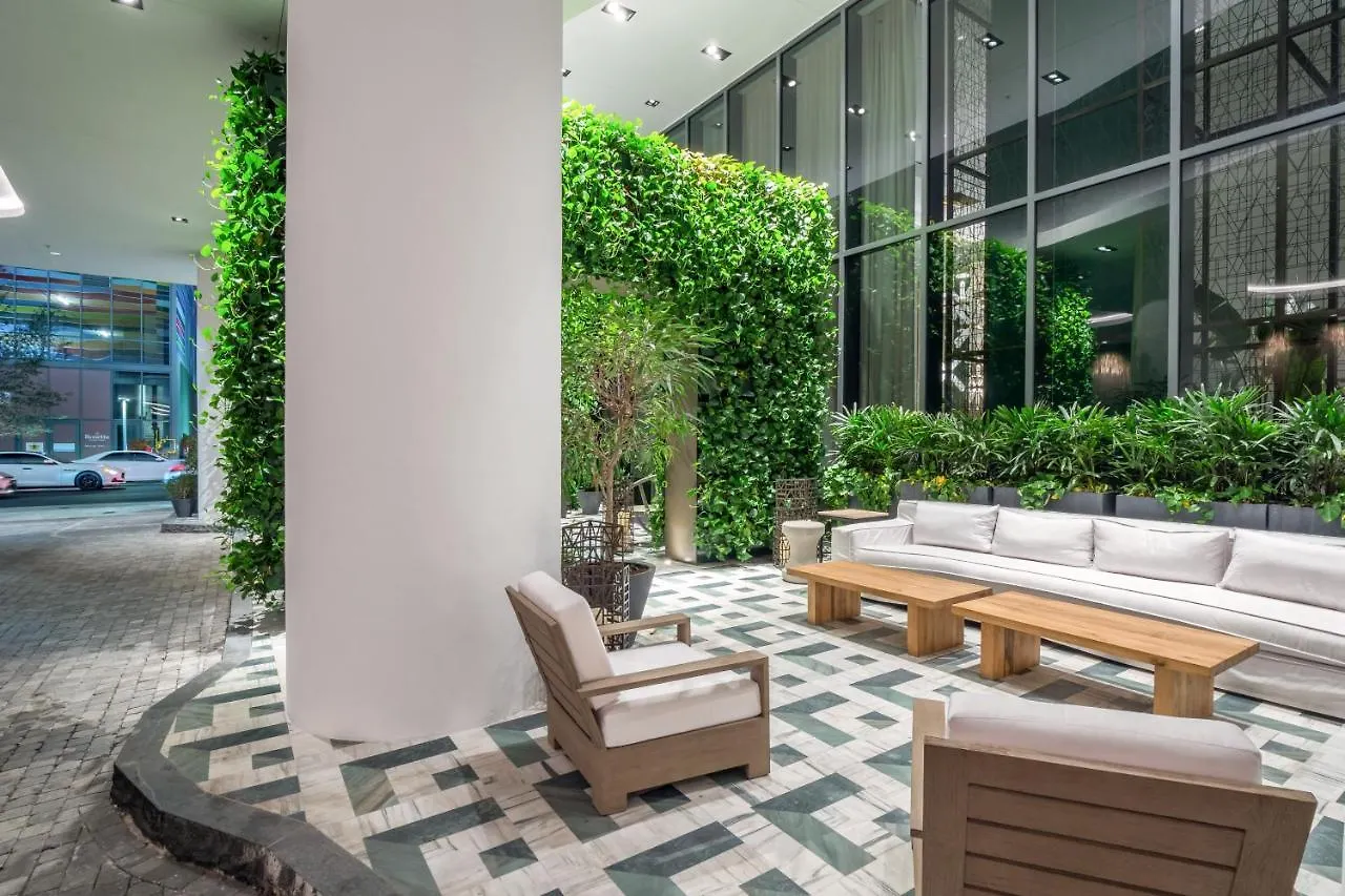 At Sls Lux Brickell Managed By Ce 4*