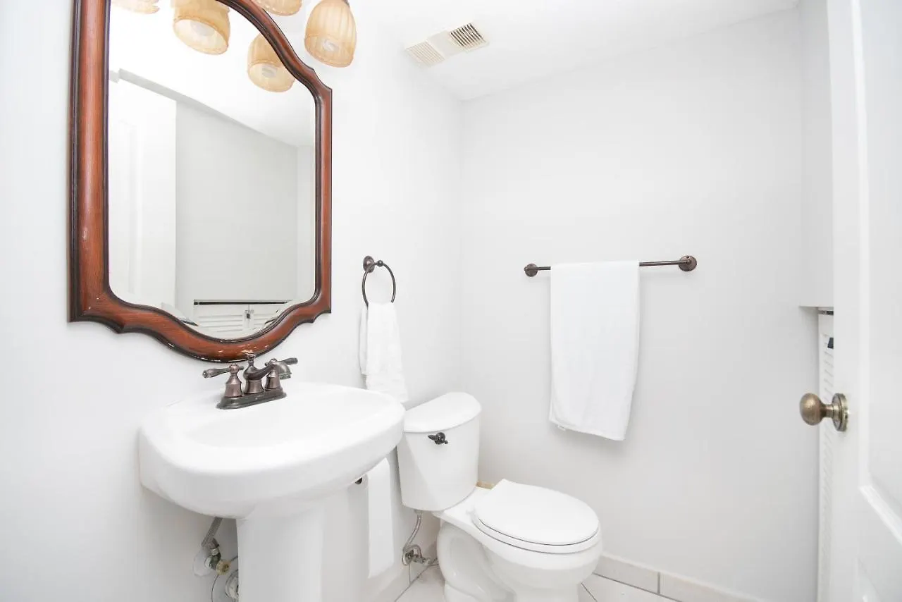 Apartamento Beautiful 2/2.5 W/free Parking Fast Wifi Miami