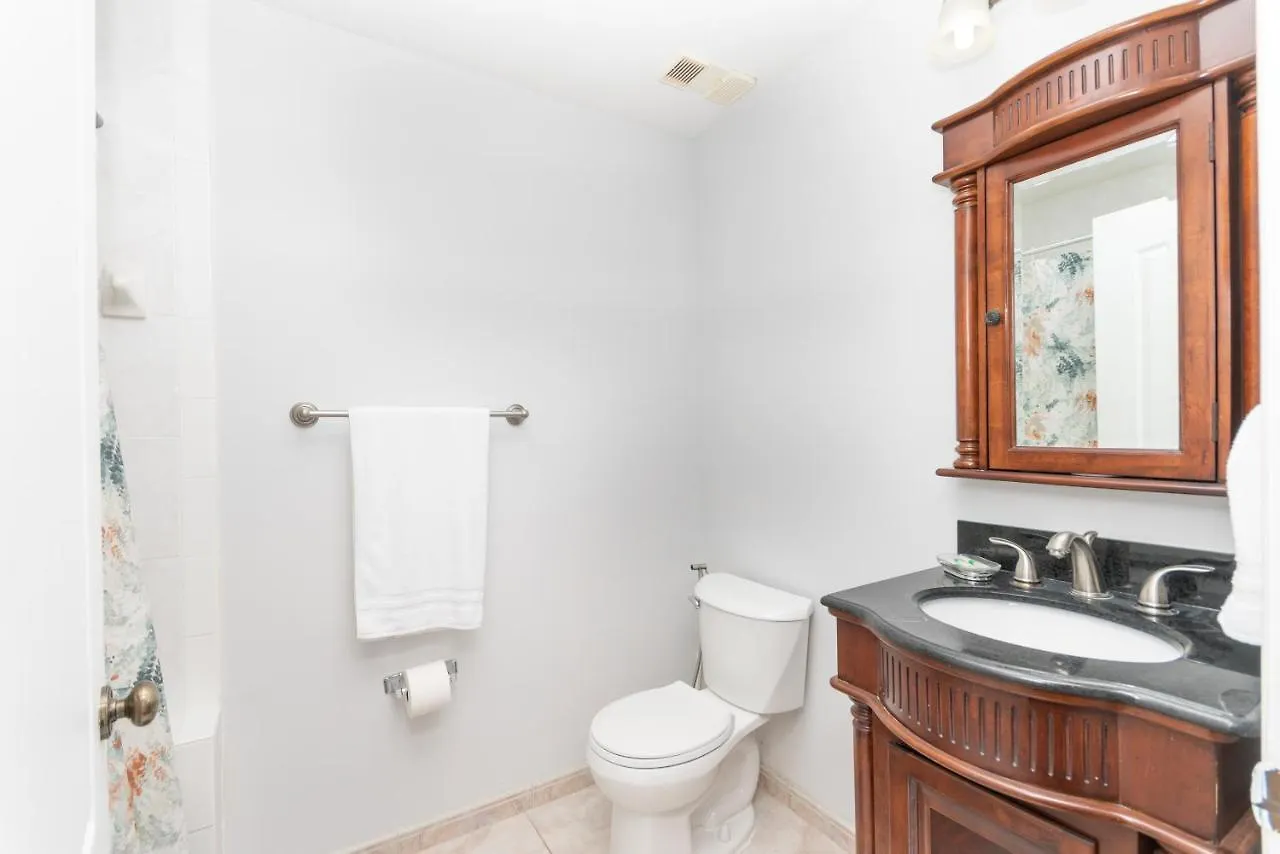 Apartamento Beautiful 2/2.5 W/free Parking Fast Wifi Miami