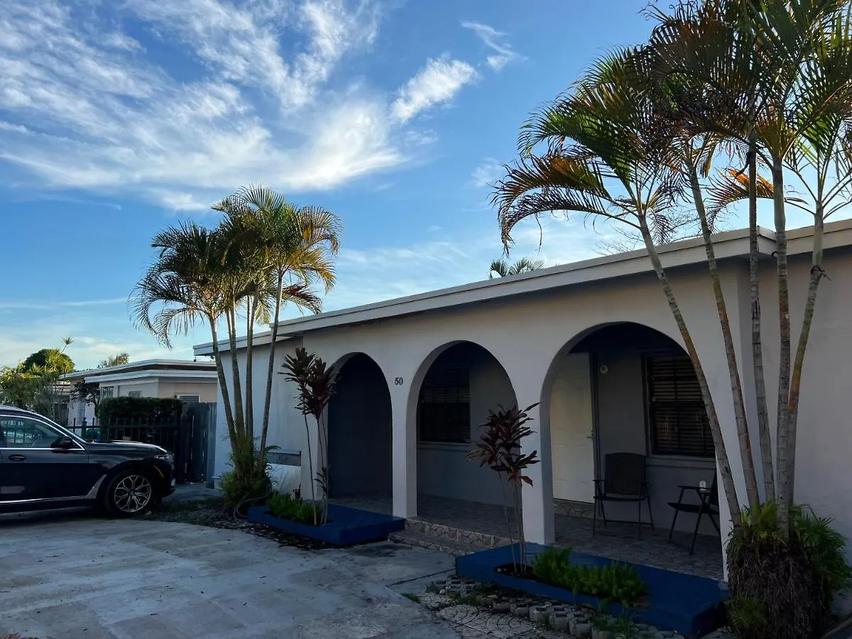 Guest house Coral Gable Studio W/free Parking & Wifi