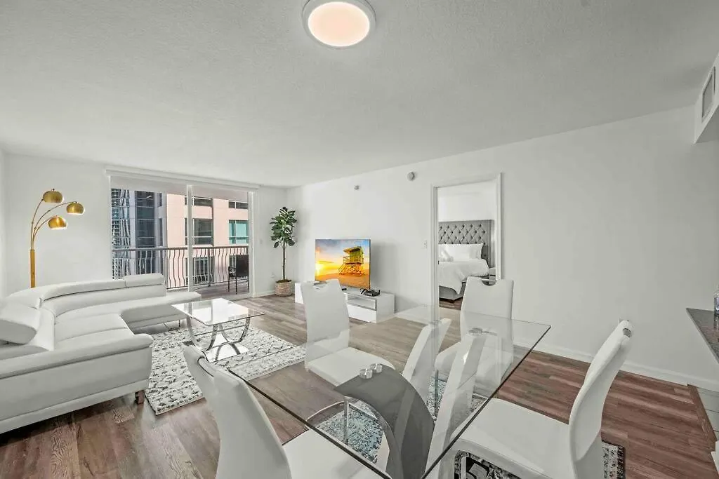 Exceptional • Brickell • Bay & Views * Miami