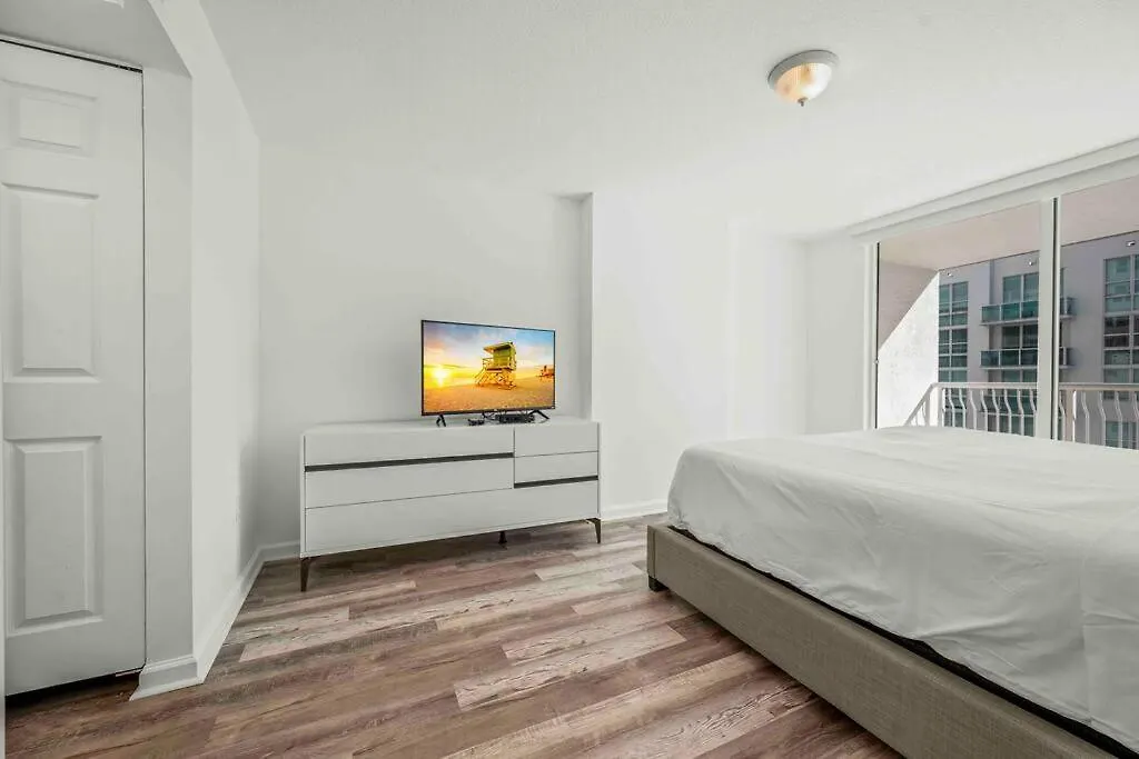 Apartment Amazing 1 Bed 1 Bath • Brickell • & Bay View *