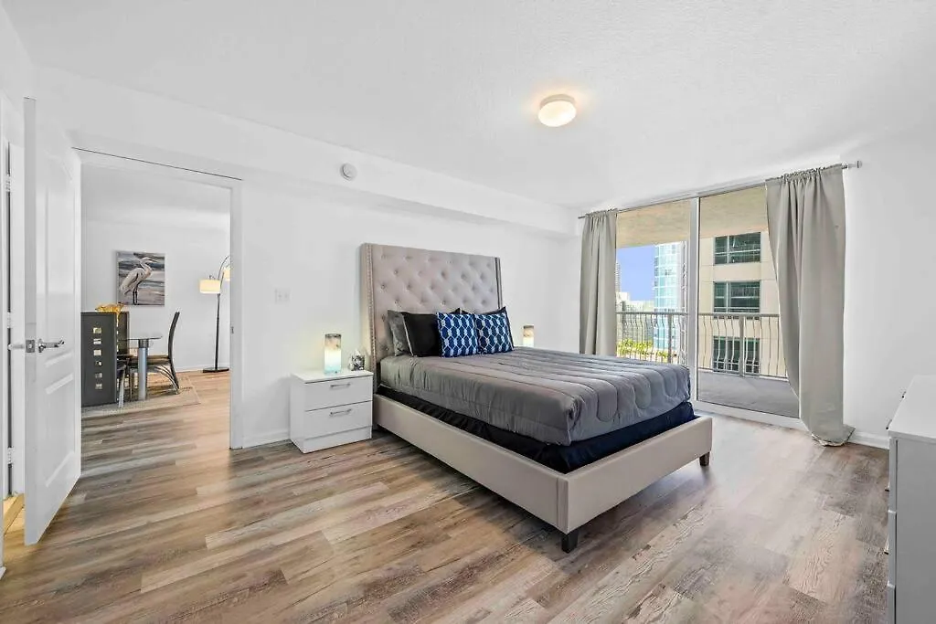 Unique 1 Bed 1 Bath • Brickell • Bay & Views Daire