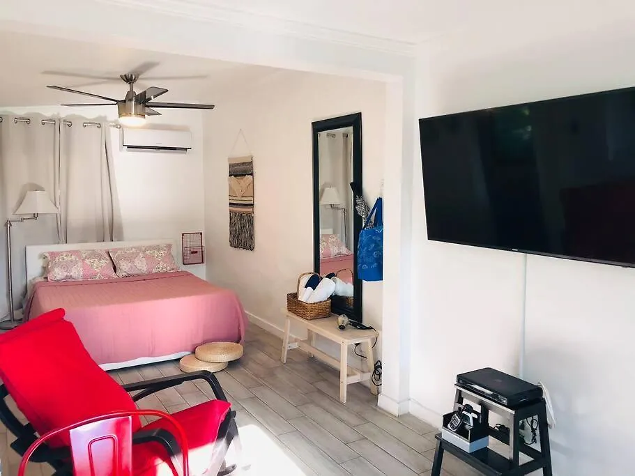 Private And Comfy Near To Mia Airport Miami