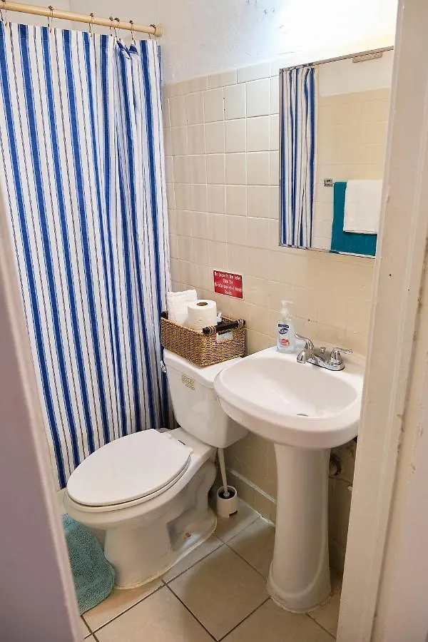 The Marlin Rooster Apartment *