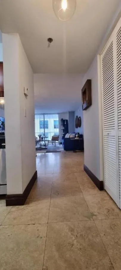 In Brickell The Miami. Free Parking * 迈阿密