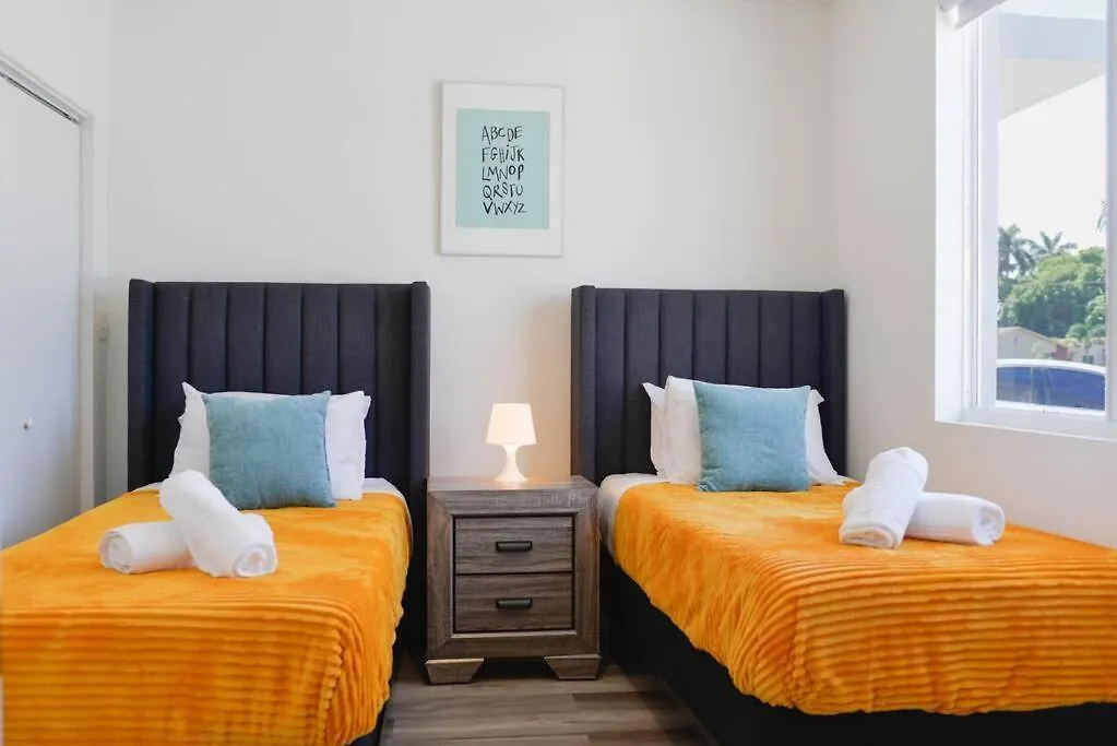 Awesome Townhouse 15 Minutes From The * Miami
