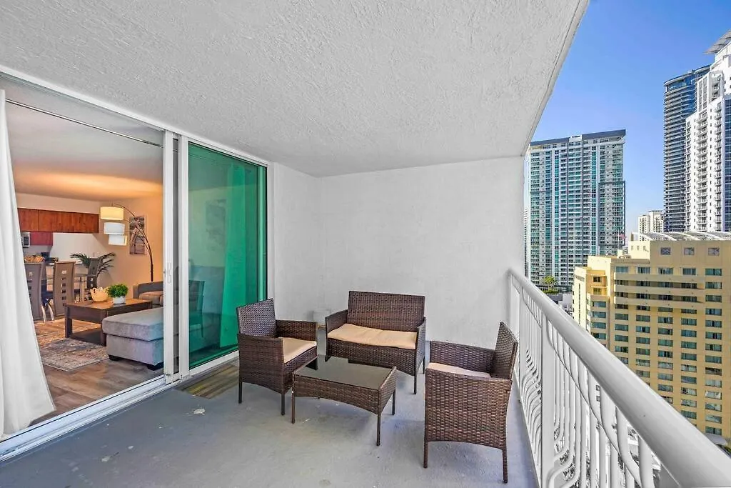 Unique 1 Bed 1 Bath • Brickell • Bay & Views Daire