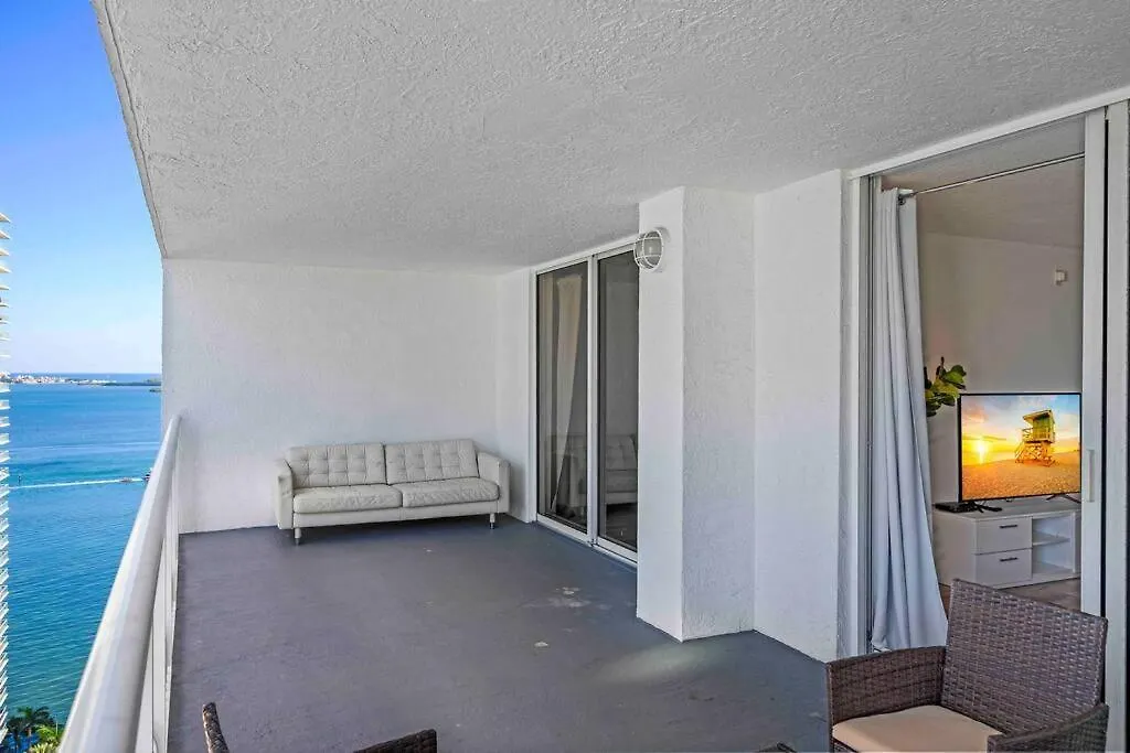 Daire Unique 1 Bed 1 Bath • Brickell • Bay & Views *