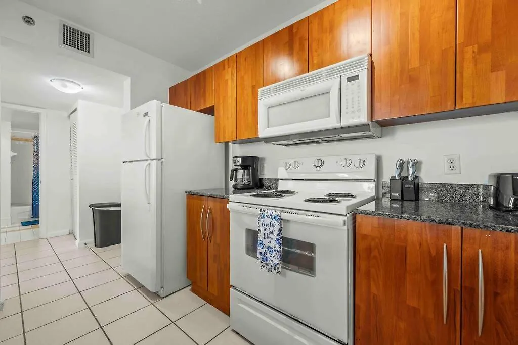Exceptional • Brickell • Bay & Views * Miami