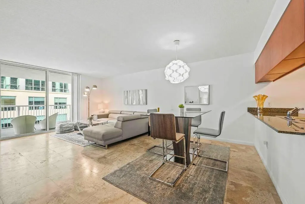 Ph Luxury 1 Bed 1 Bath • Brickell • Ocean Views Apartment