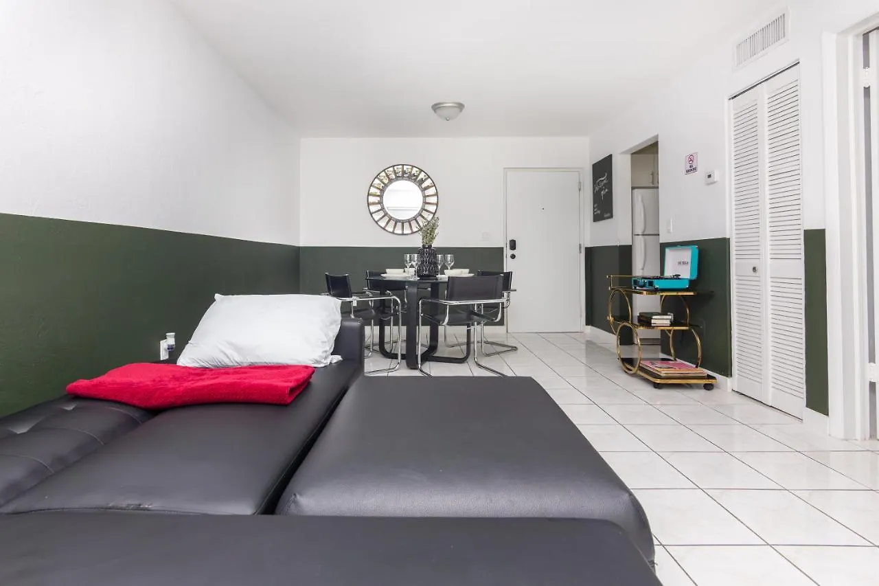 アパート One Bedroom - With Parking & Balcony - Heart Of Wynwood マイアミ