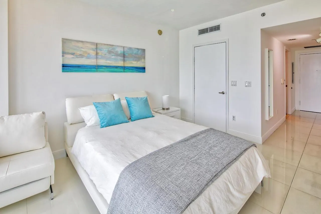 Apartament Flashstay *