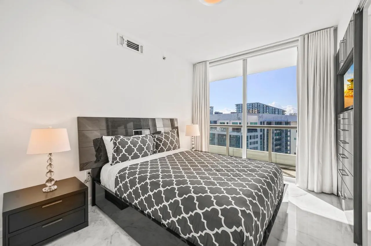 Icon Brickell Residences Daire Miami