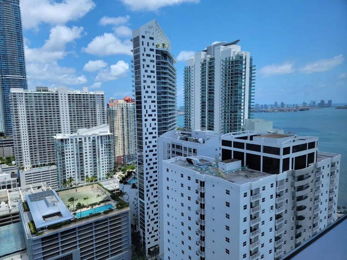 Hotel Four Seasons Miami