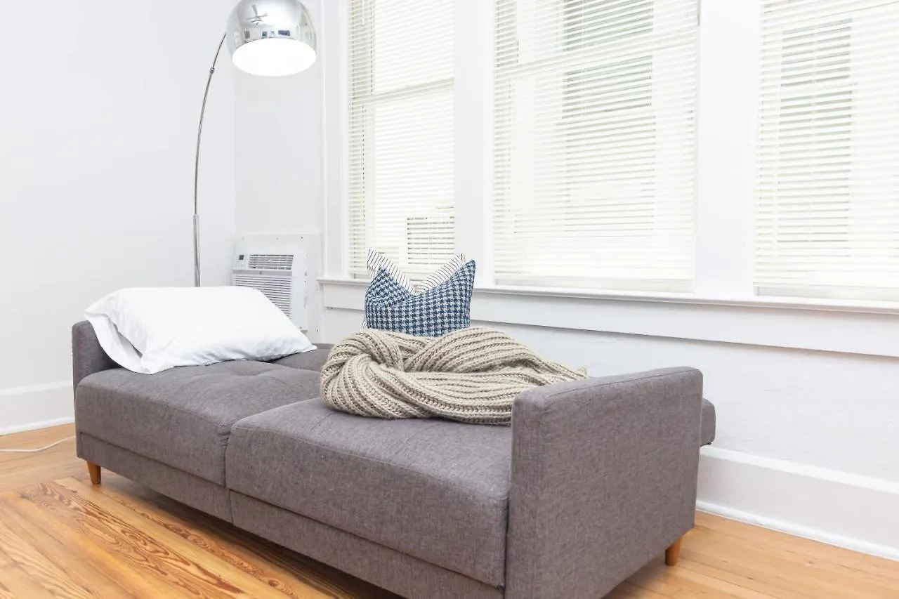 Apartment Two Bedroom - Heart Of Wynwood & Edgewater - Private Parking Spot *