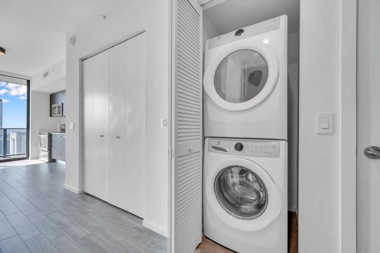 Nvcll Apartment *