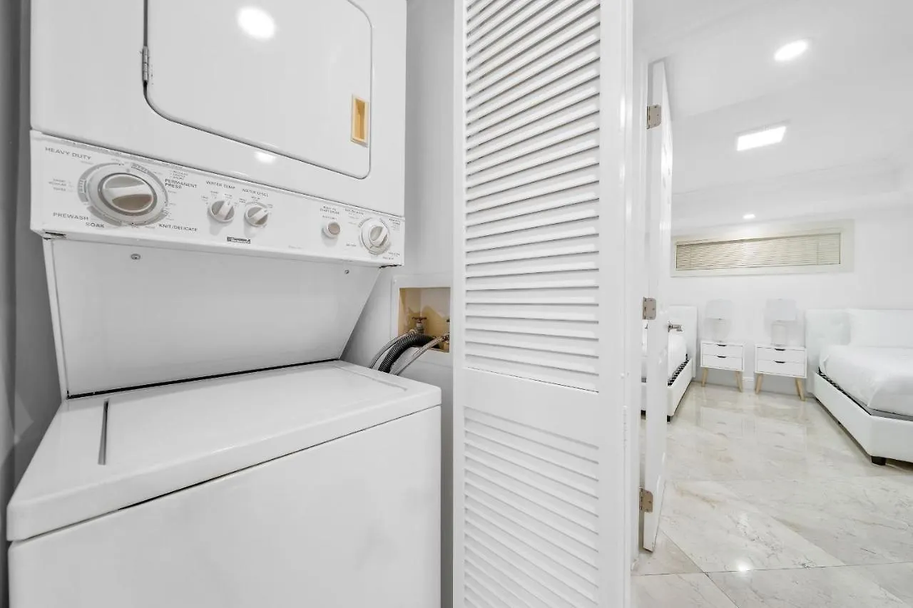 Apartment Unforgettable Water Views Oasis