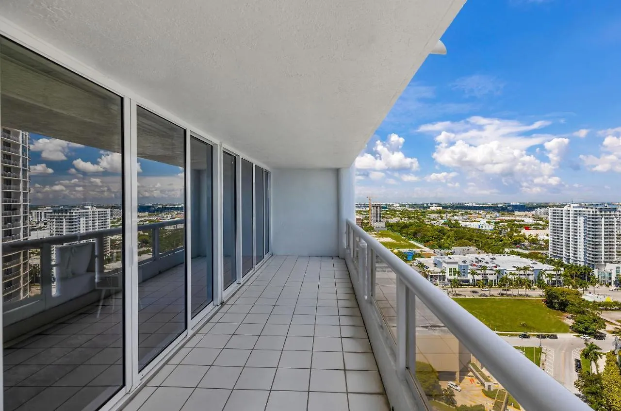 Apartment Unforgettable Water Views Oasis