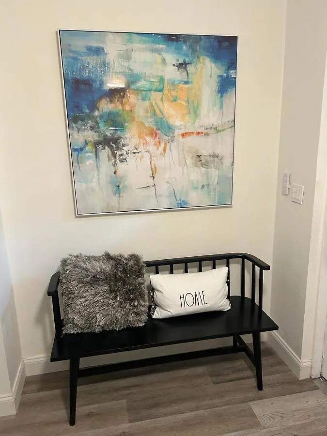 Unique Coral Gables Дом отдыха *
