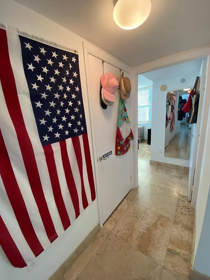 Comfortable In The Brickell Center Area Homestay szállás