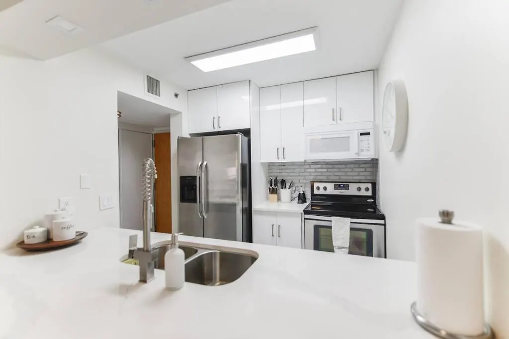 Apartment Fantastic 2/1 @brickell With Pool