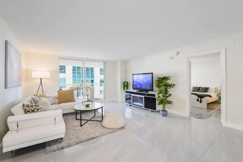 Fantastic 2/1 @brickell With Pool