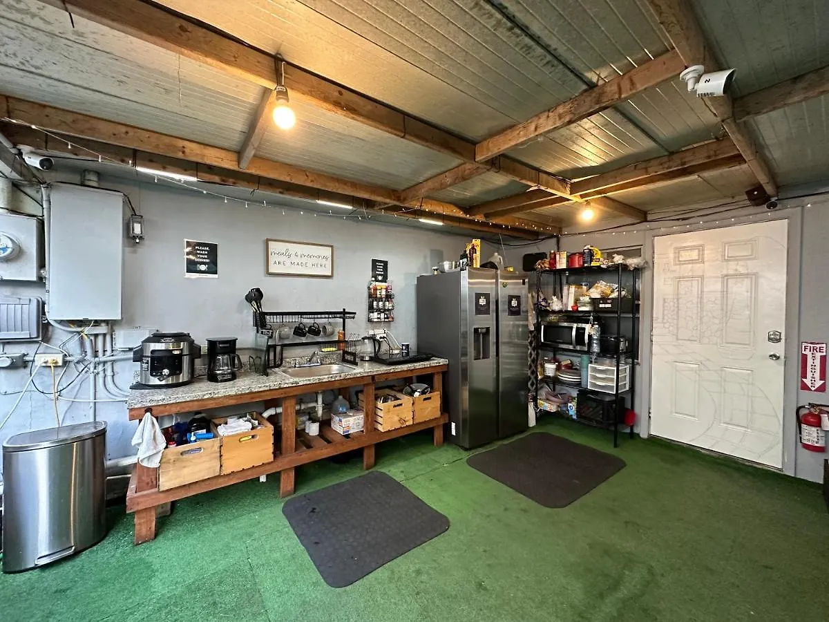 Oqp Vacations Hostel
