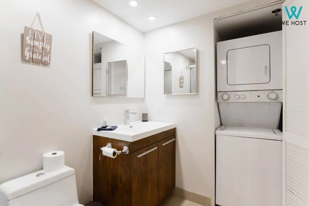 We Host Wonderful 3 Bedroom At Brickell W Gym Miami