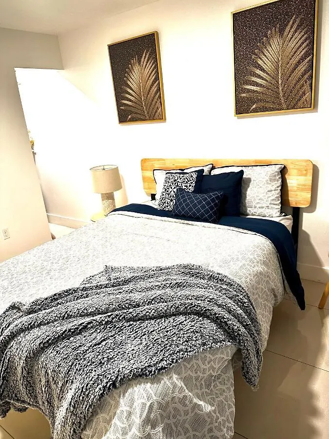 Minutes From South Beach Apartman *