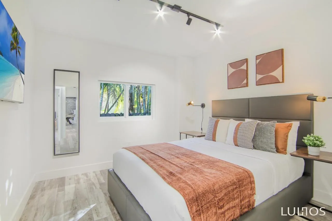 Villa Tropicasa Paradise Near Beach-downtown With Heated Pool Mini Golf & Bbq L22