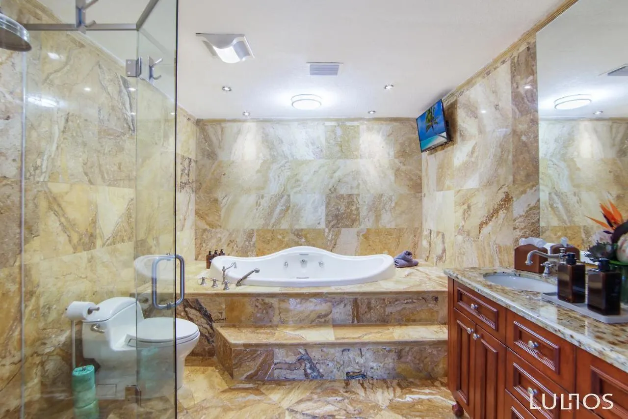 Villa Tropicasa Paradise Near Beach-downtown With Heated Pool Mini Golf & Bbq L22 *