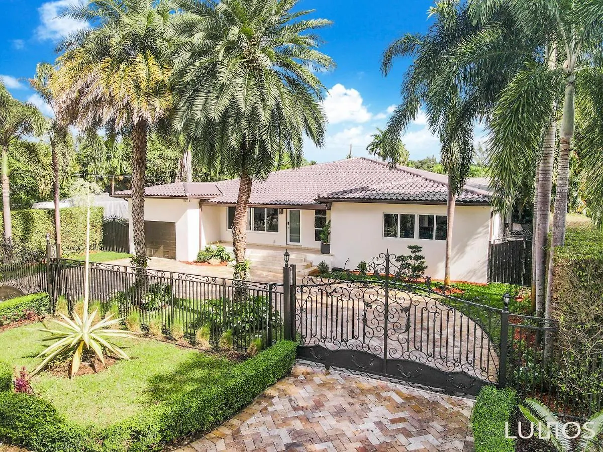 Villa Tropicasa Paradise Near Beach-downtown With Heated Pool Mini Golf & Bbq L22 Miami