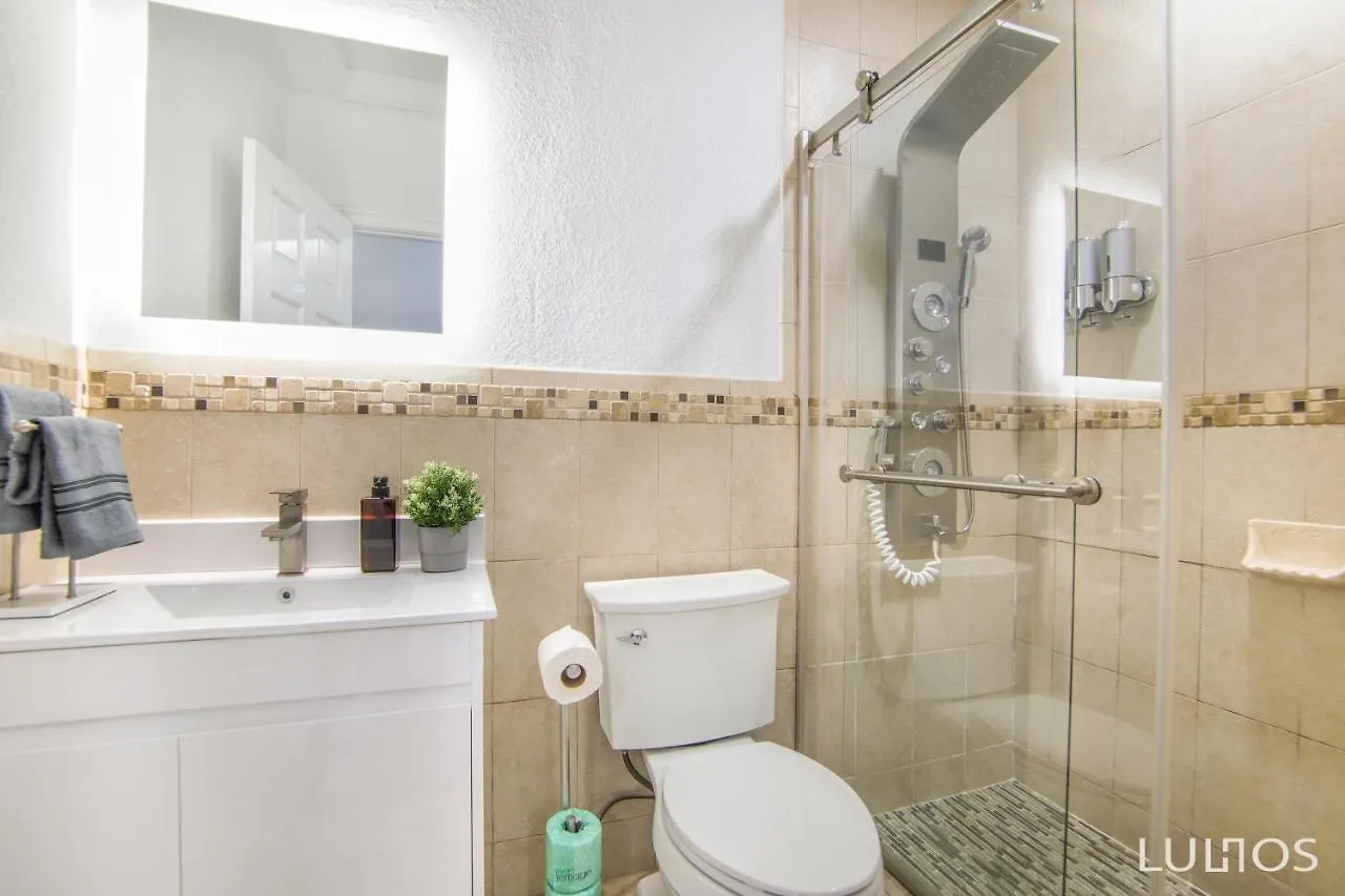 Tropicasa Paradise Near Beach-downtown With Heated Pool Mini Golf & Bbq L22 Villa