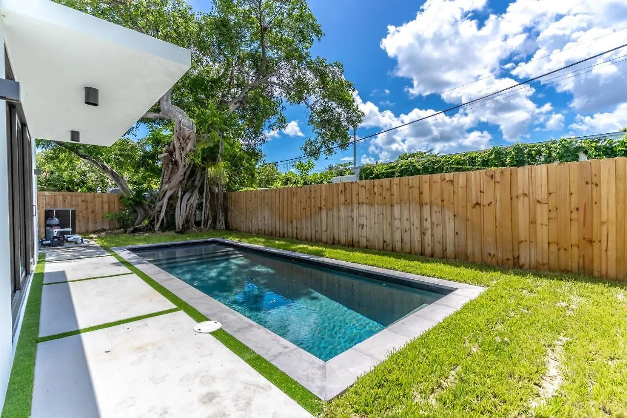 Holiday home Lux With Pool, Wynwood House By Rovetravel
