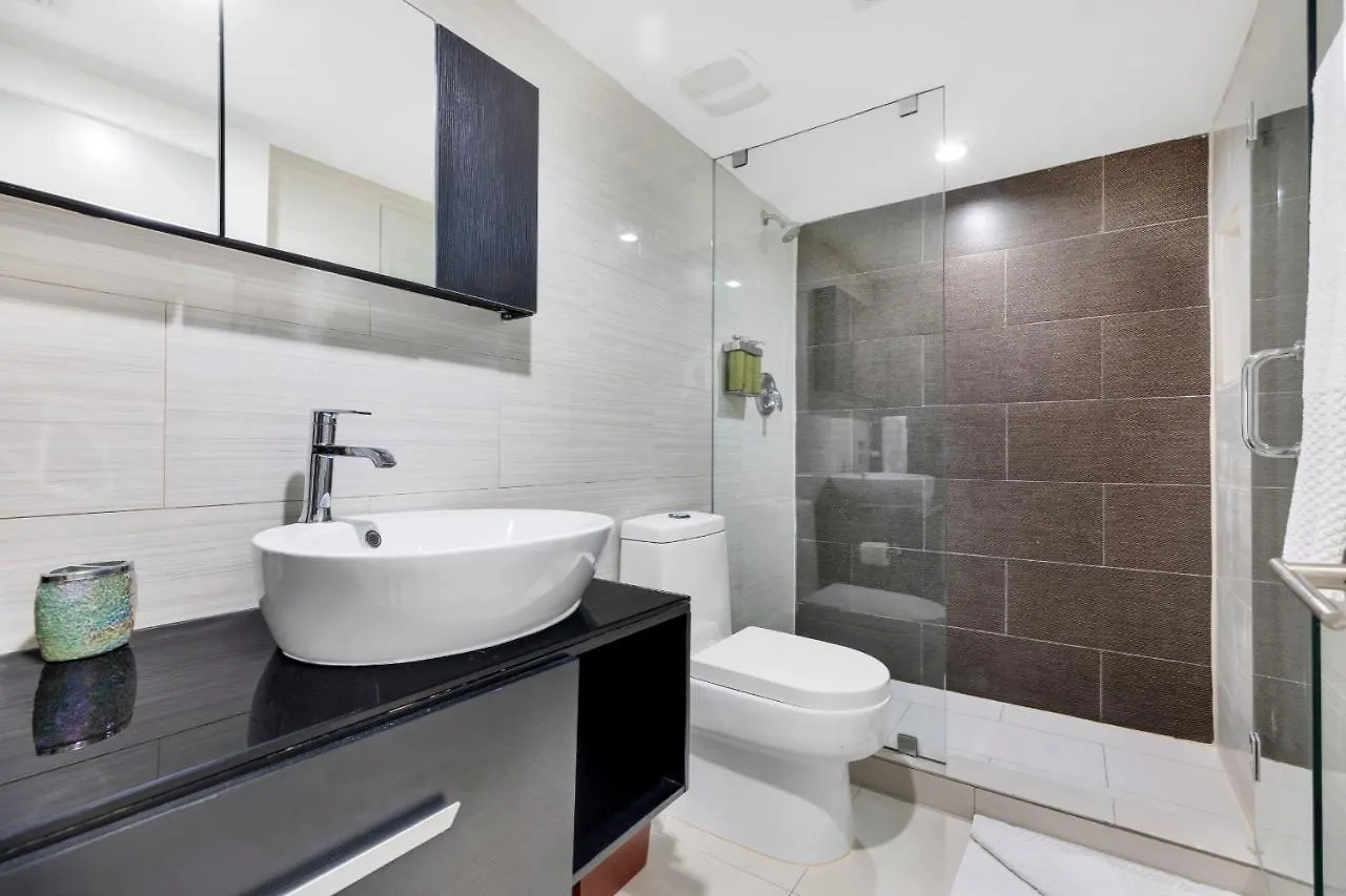 Edgewater Hideaway Minutes To Brickell Apartment *