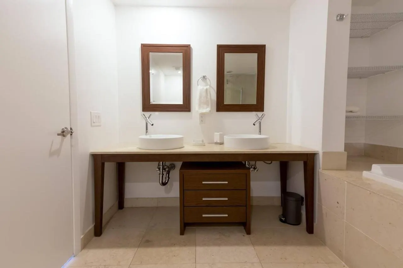 Amazing Unit Brickell- Sea And View- アパート