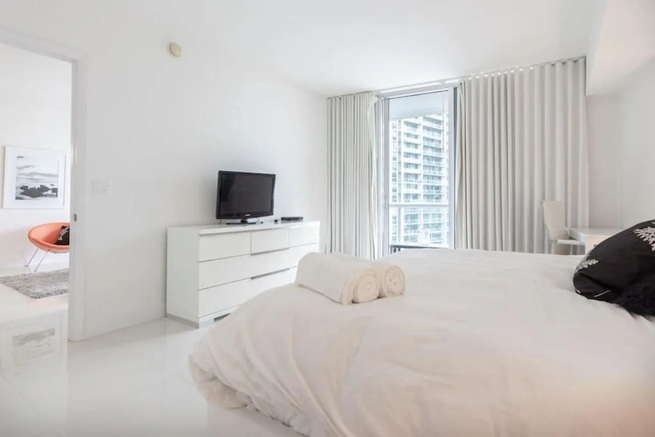 Deluxe Brickell W Pool Gym Views Miami