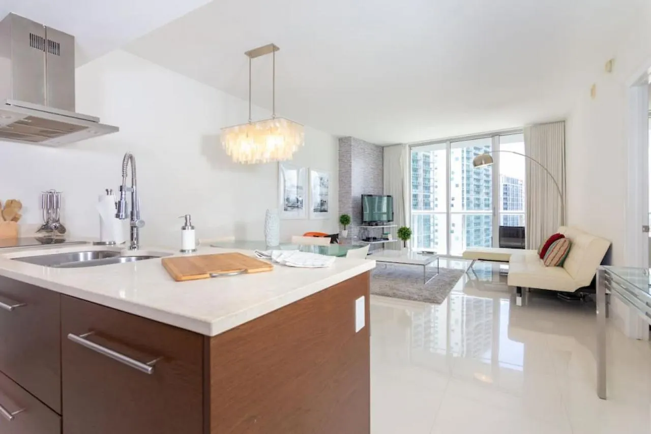 Deluxe Brickell W Pool Gym Views Miami